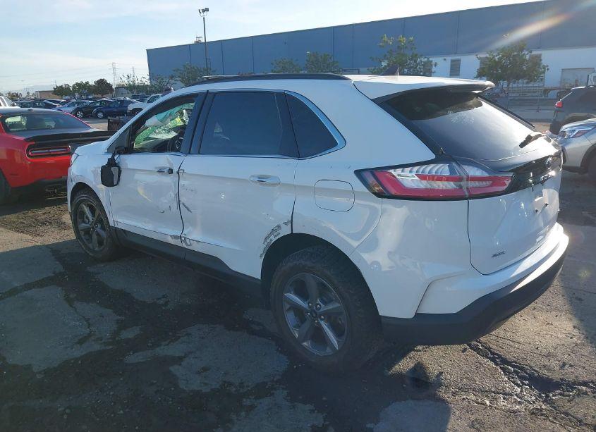 Photo 3 of 2022 Ford Edge SEL (VIN 2FMPK4J96NBA96067)