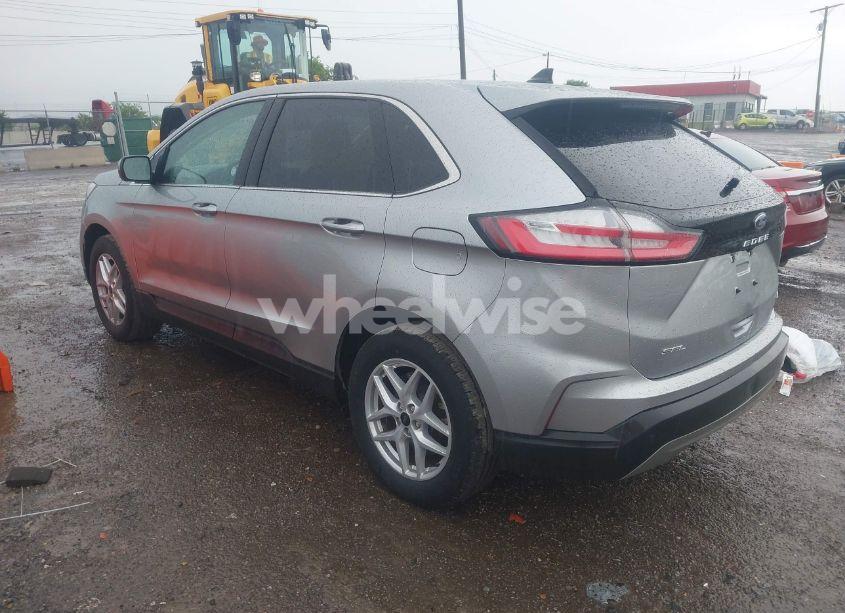 Photo 3 of 2023 Ford Edge SEL (VIN 2FMPK4J96PBA36597)