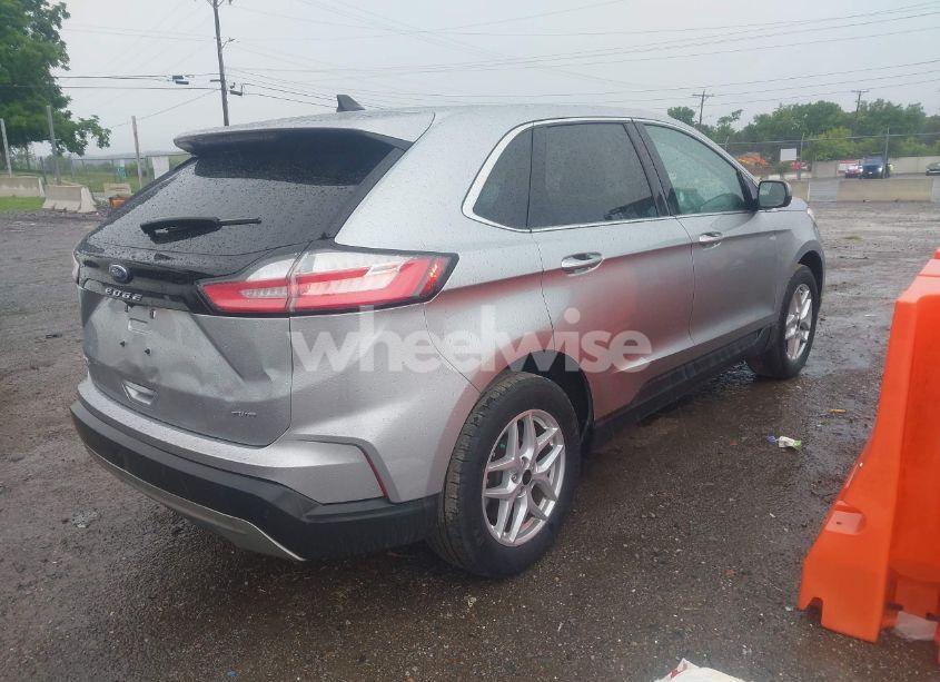 Photo 4 of 2023 Ford Edge SEL (VIN 2FMPK4J96PBA36597)