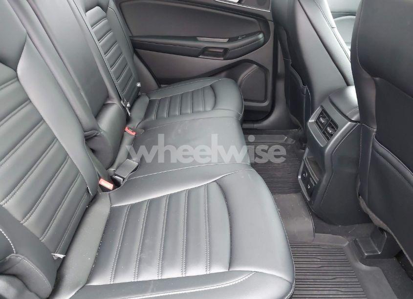 Photo 8 of 2024 Ford Edge SEL (VIN 2FMPK4J96RBA55380)