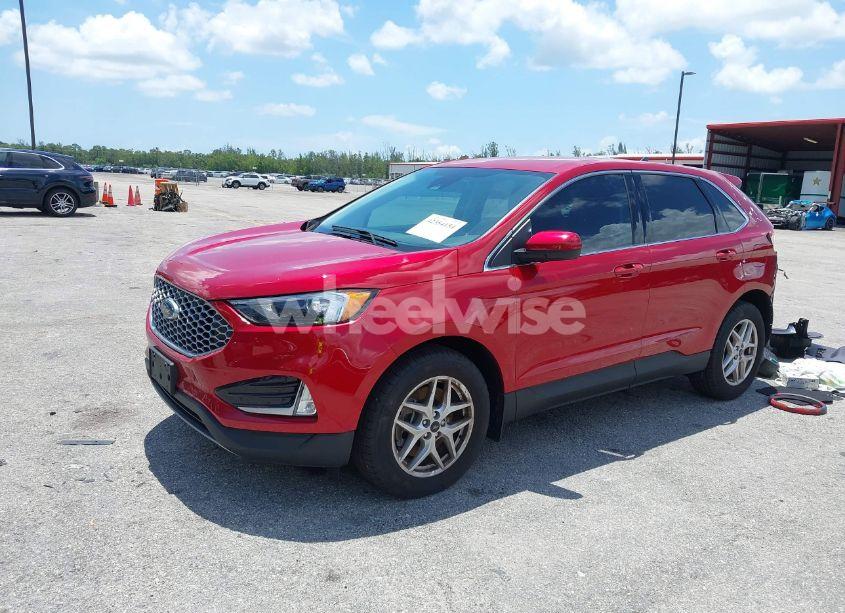 Photo 2 of 2024 Ford Edge SEL (VIN 2FMPK4J96RBA63768)