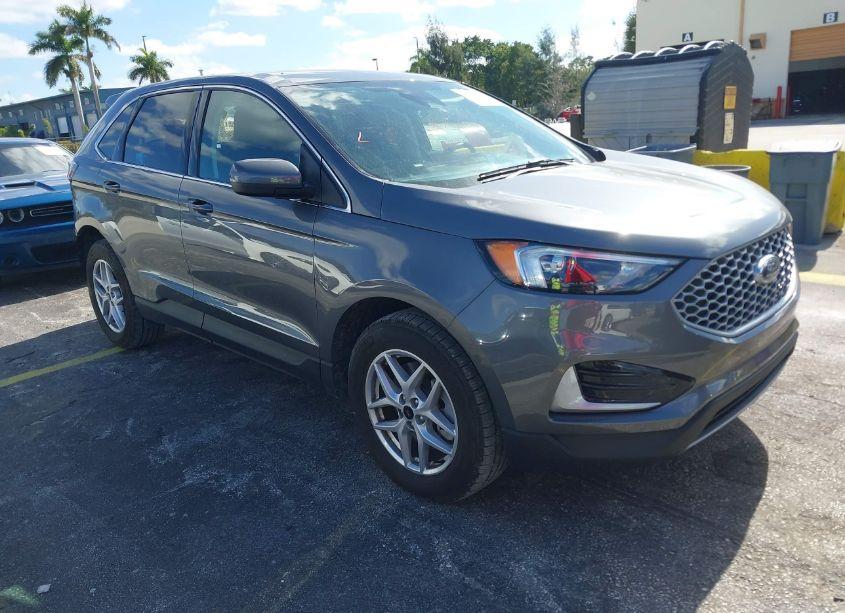 2024 Ford Edge SEL (VIN 2FMPK4J96RBA92977) main photo