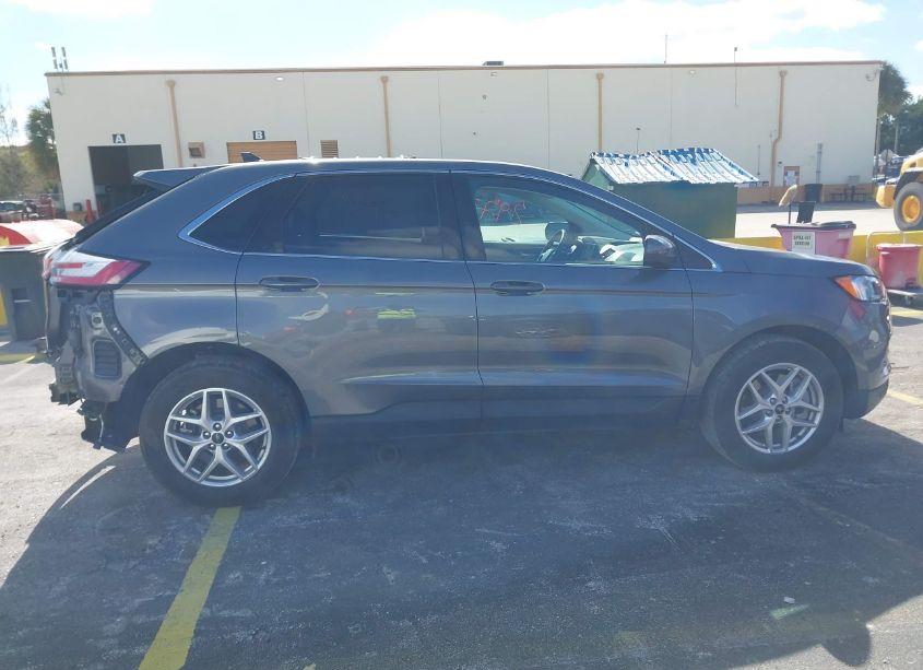 Photo 14 of 2024 Ford Edge SEL (VIN 2FMPK4J96RBA92977)