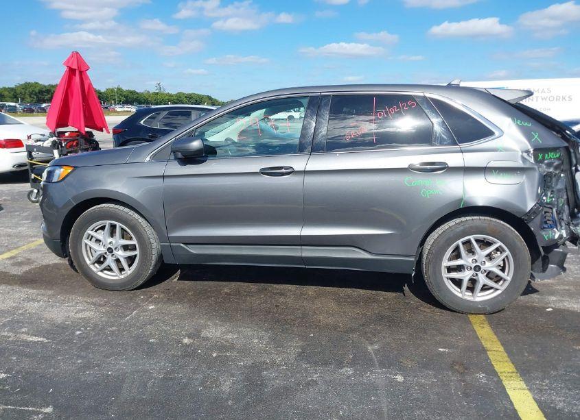 Photo 15 of 2024 Ford Edge SEL (VIN 2FMPK4J96RBA92977)