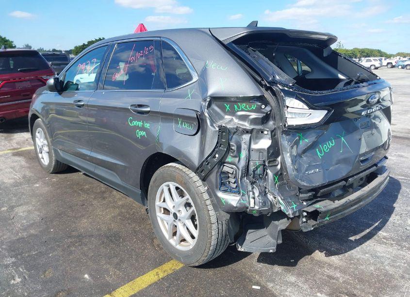 Photo 3 of 2024 Ford Edge SEL (VIN 2FMPK4J96RBA92977)