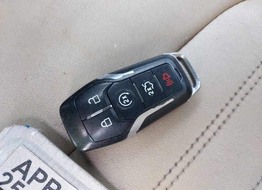 Photo 11 of 2016 Ford Edge SEL (VIN 2FMPK4J97GBC39689)