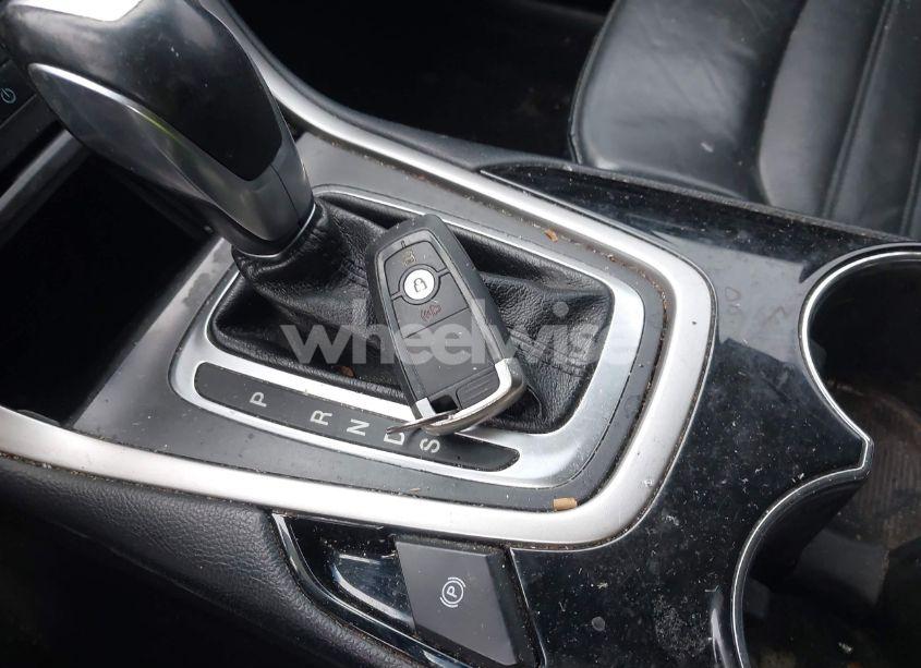 Photo 11 of 2018 Ford Edge SEL (VIN 2FMPK4J97JBC21197)