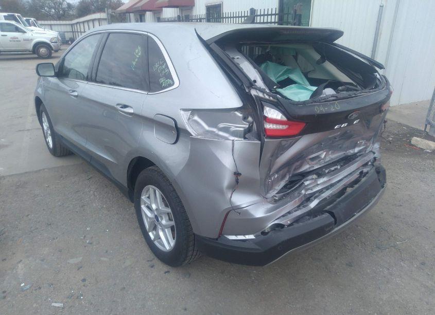 Photo 3 of 2022 Ford Edge SEL (VIN 2FMPK4J97NBA91833)