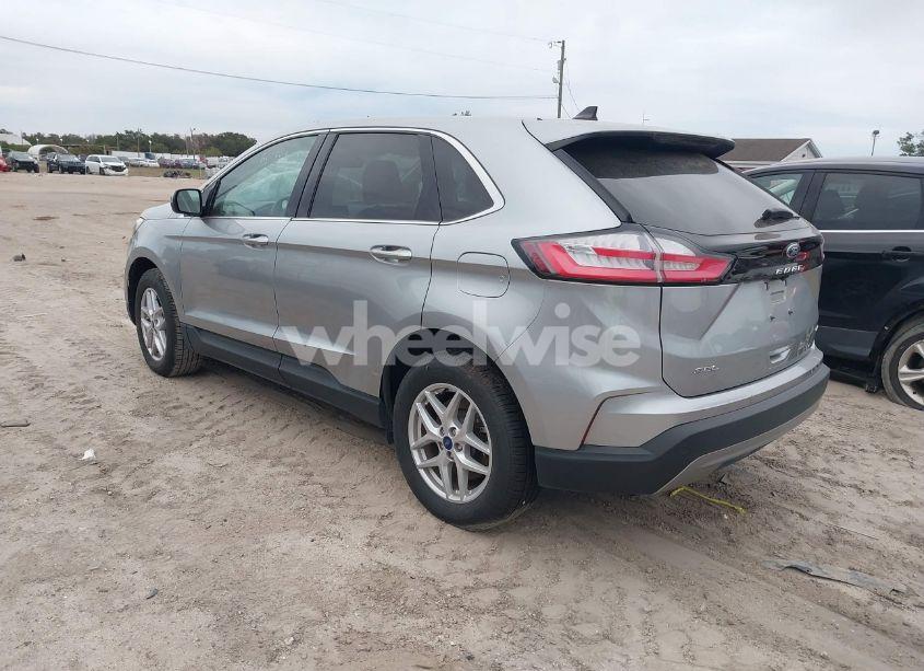 Photo 3 of 2022 Ford Edge SEL (VIN 2FMPK4J97NBB03169)
