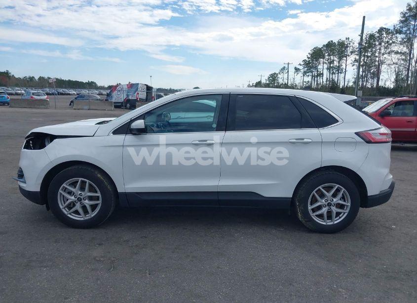 Photo 15 of 2024 Ford Edge SEL (VIN 2FMPK4J97RBA75864)