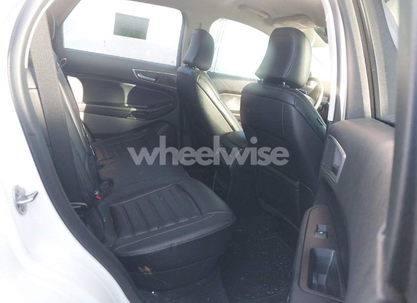 Photo 8 of 2024 Ford Edge SEL (VIN 2FMPK4J97RBB16865)