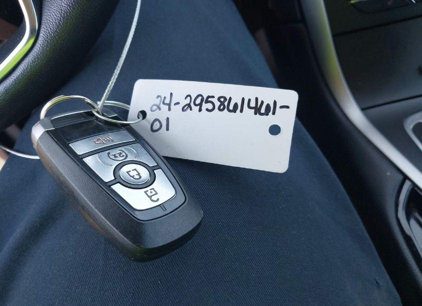 Photo 11 of 2017 Ford Edge SEL (VIN 2FMPK4J98HBB54524)