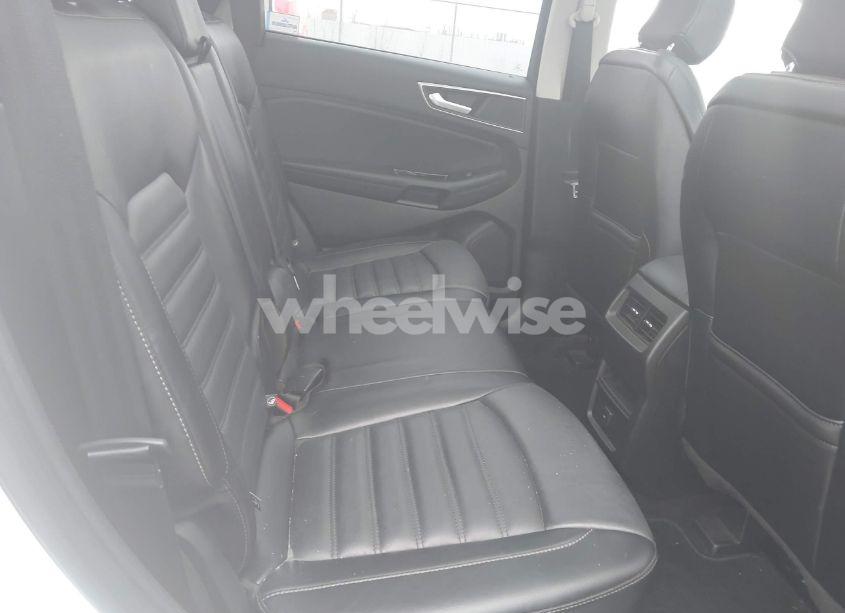 Photo 8 of 2018 Ford Edge SEL (VIN 2FMPK4J98JBC21516)