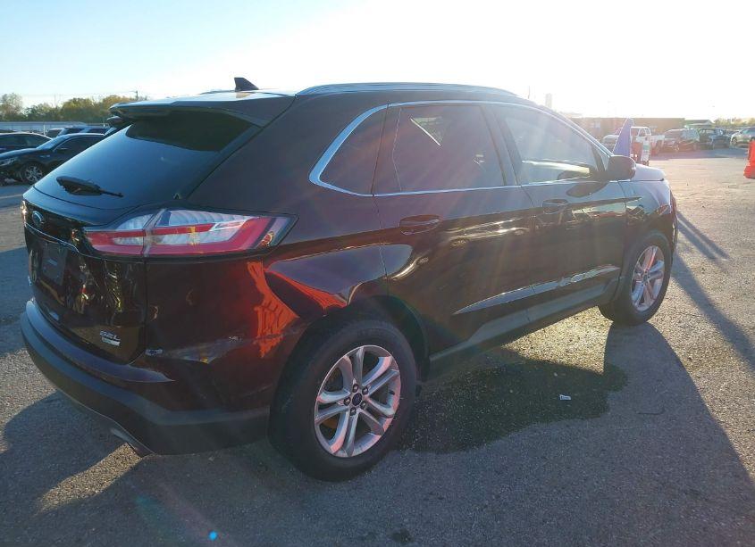 Photo 4 of 2019 Ford Edge SEL (VIN 2FMPK4J98KBB86770)