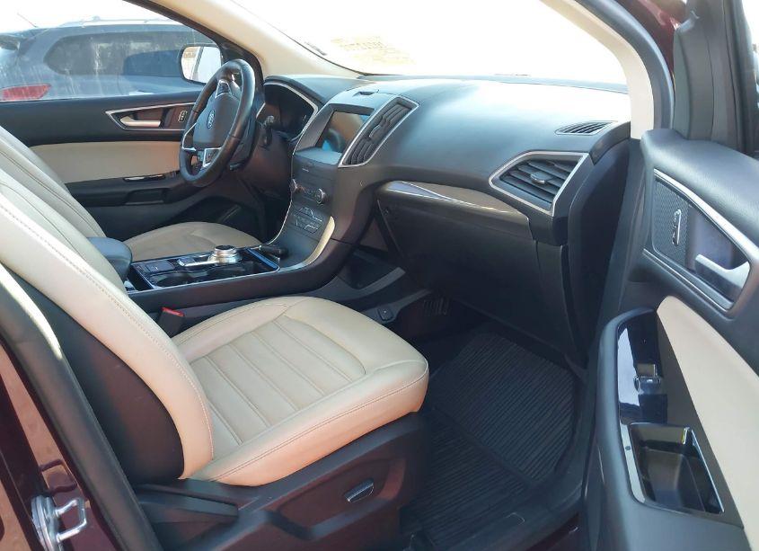 Photo 5 of 2019 Ford Edge SEL (VIN 2FMPK4J98KBB86770)