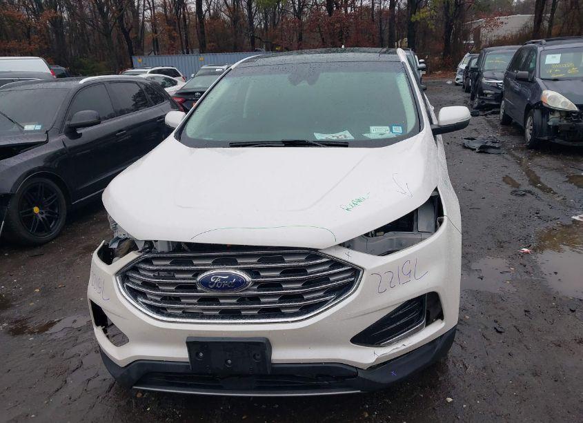 Photo 12 of 2019 Ford Edge SEL (VIN 2FMPK4J98KBC14177)