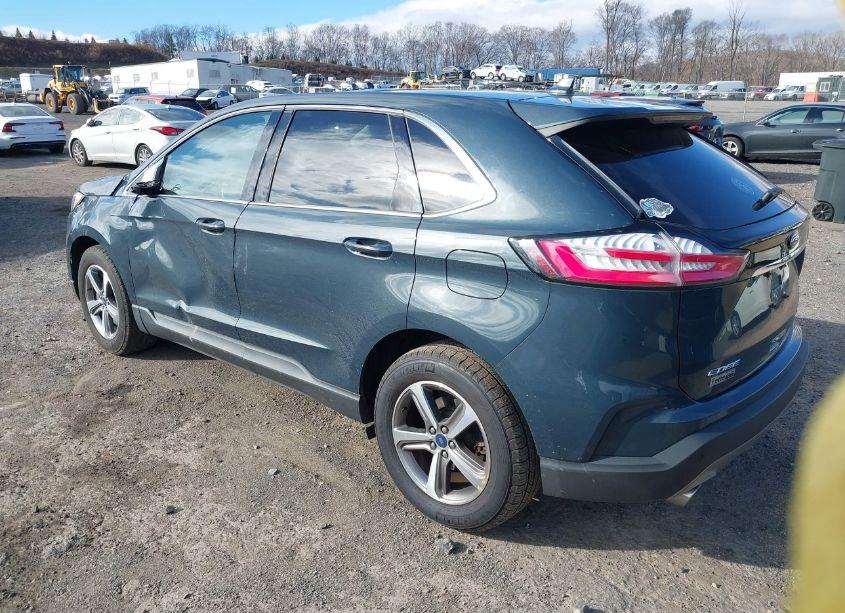Photo 3 of 2019 Ford Edge SEL (VIN 2FMPK4J98KBC31044)