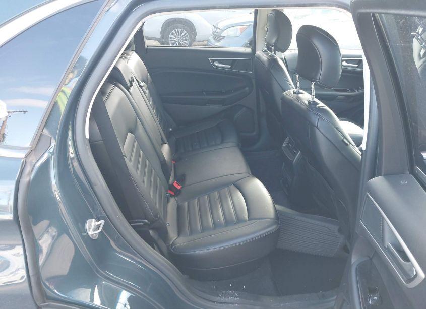 Photo 8 of 2019 Ford Edge SEL (VIN 2FMPK4J98KBC31044)