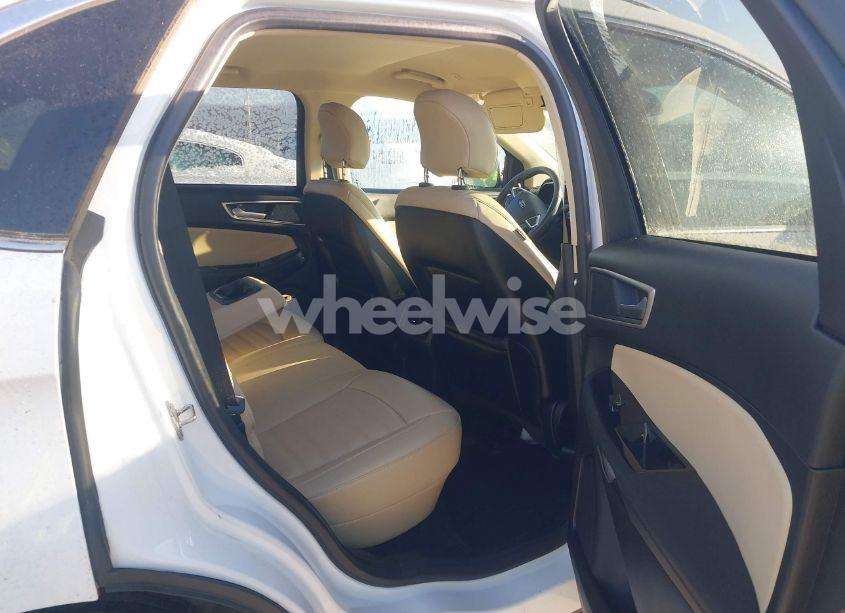 Photo 8 of 2019 Ford Edge SEL (VIN 2FMPK4J98KBC67476)