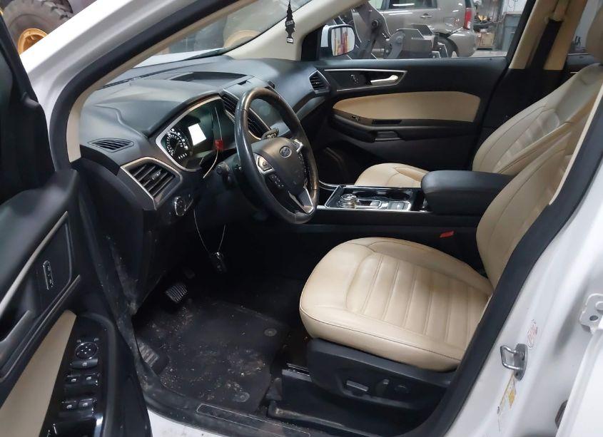 Photo 5 of 2020 Ford Edge SEL (VIN 2FMPK4J98LBA58143)