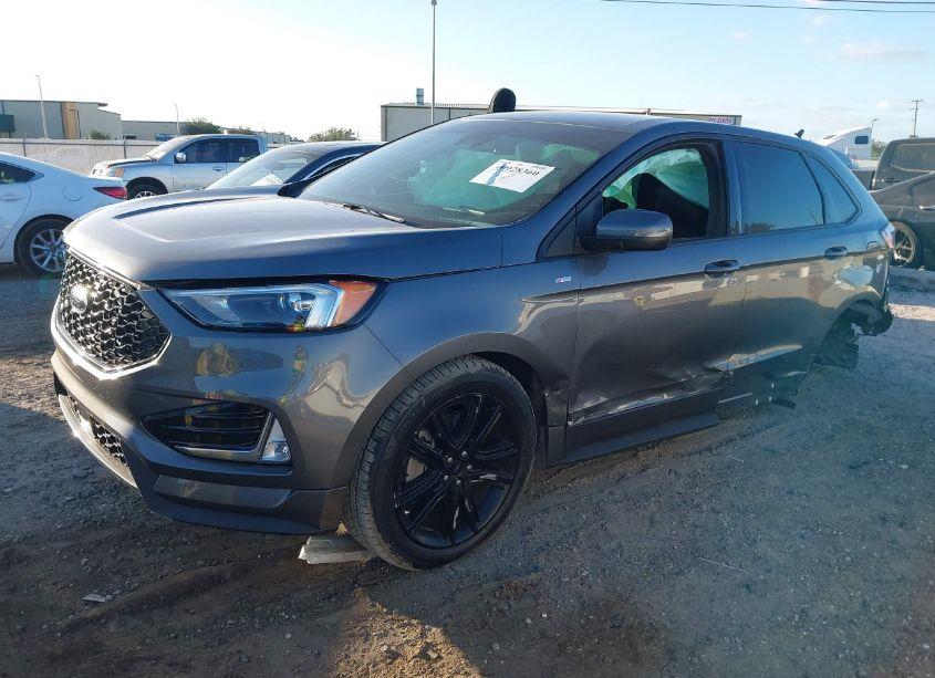Photo 2 of 2022 Ford Edge ST-LINE (VIN 2FMPK4J98NBA43533)