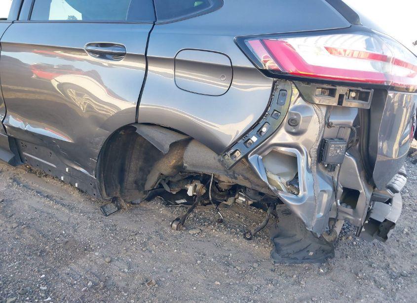 Photo 6 of 2022 Ford Edge ST-LINE (VIN 2FMPK4J98NBA43533)