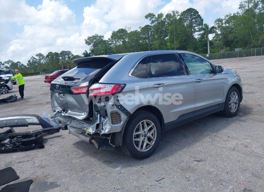 Photo 4 of 2022 Ford Edge SEL (VIN 2FMPK4J98NBA53639)
