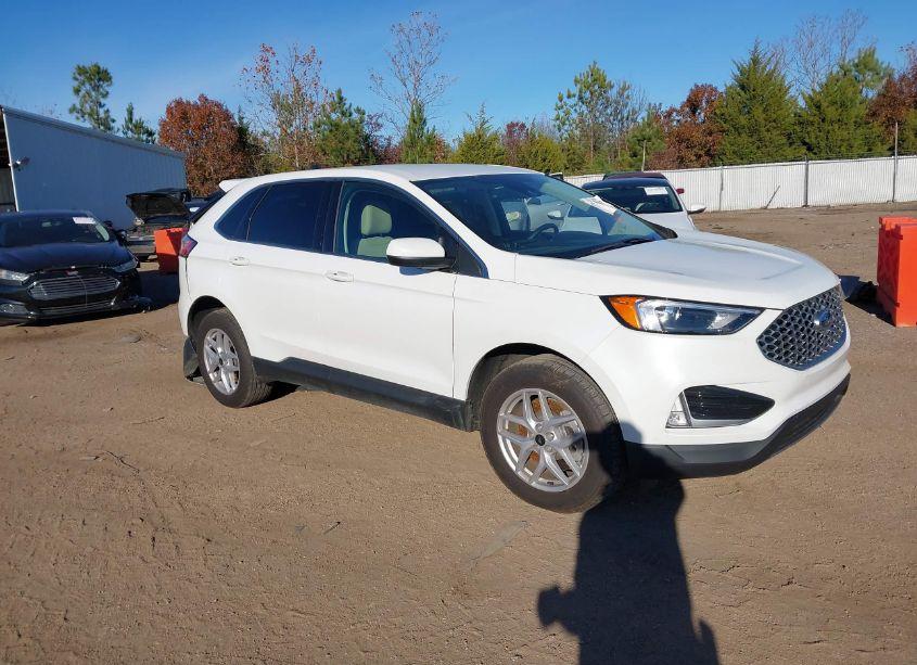 2024 Ford Edge SEL (VIN 2FMPK4J98RBA15298) main photo