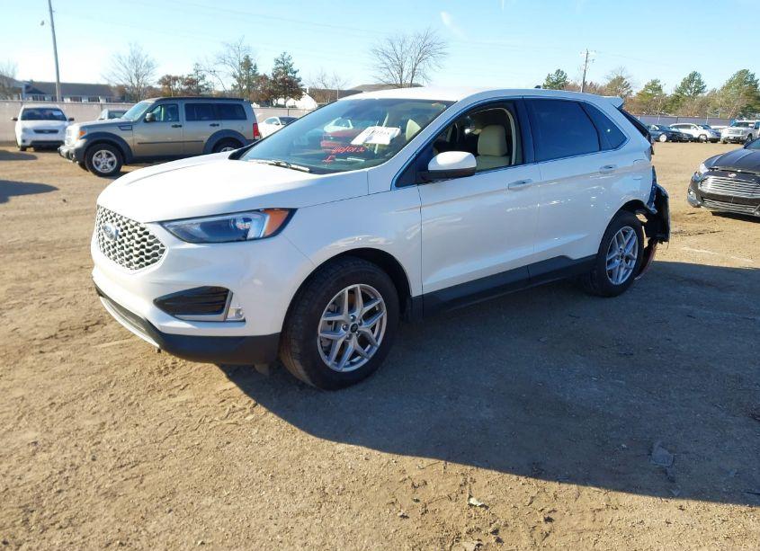 Photo 2 of 2024 Ford Edge SEL (VIN 2FMPK4J98RBA15298)