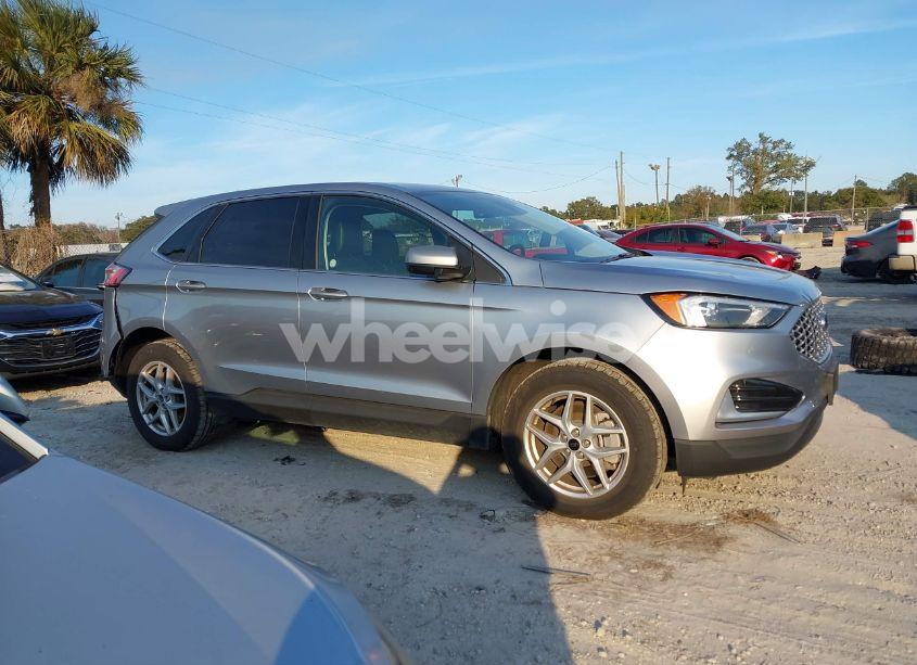 Photo 14 of 2024 Ford Edge SEL (VIN 2FMPK4J98RBA77803)