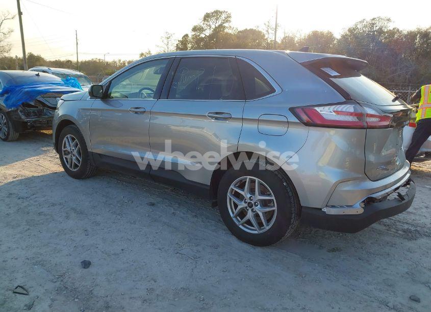 Photo 3 of 2024 Ford Edge SEL (VIN 2FMPK4J98RBA77803)