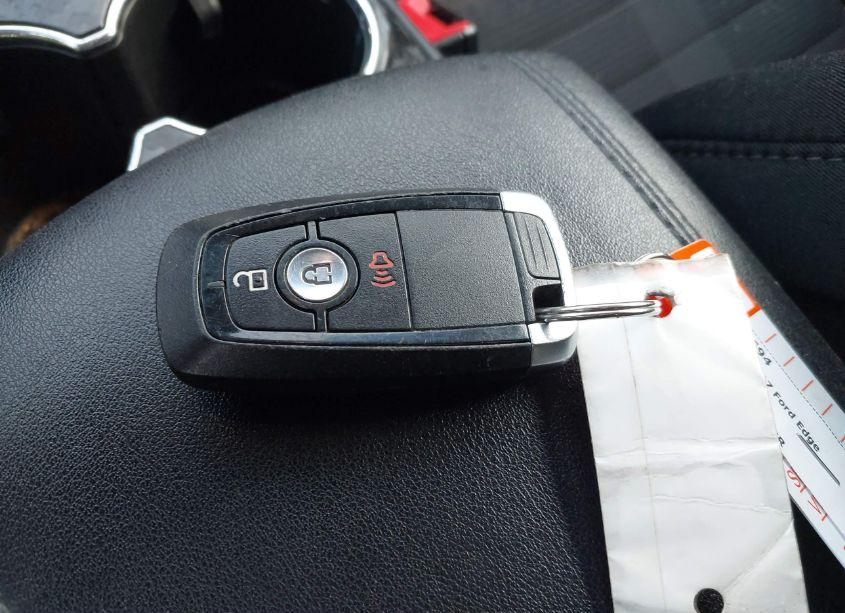 Photo 11 of 2017 Ford Edge SEL (VIN 2FMPK4J99HBC37251)