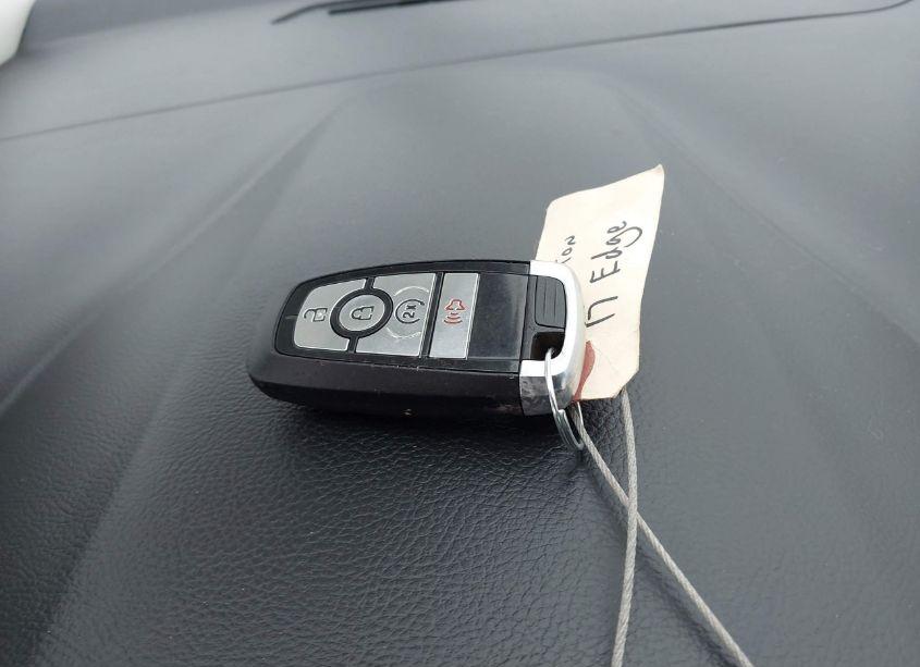 Photo 11 of 2017 Ford Edge SEL (VIN 2FMPK4J99HBC40165)