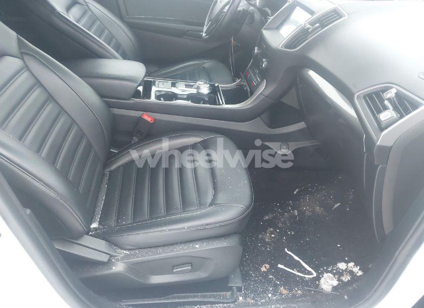 Photo 5 of 2020 Ford Edge SEL (VIN 2FMPK4J99LBA41626)