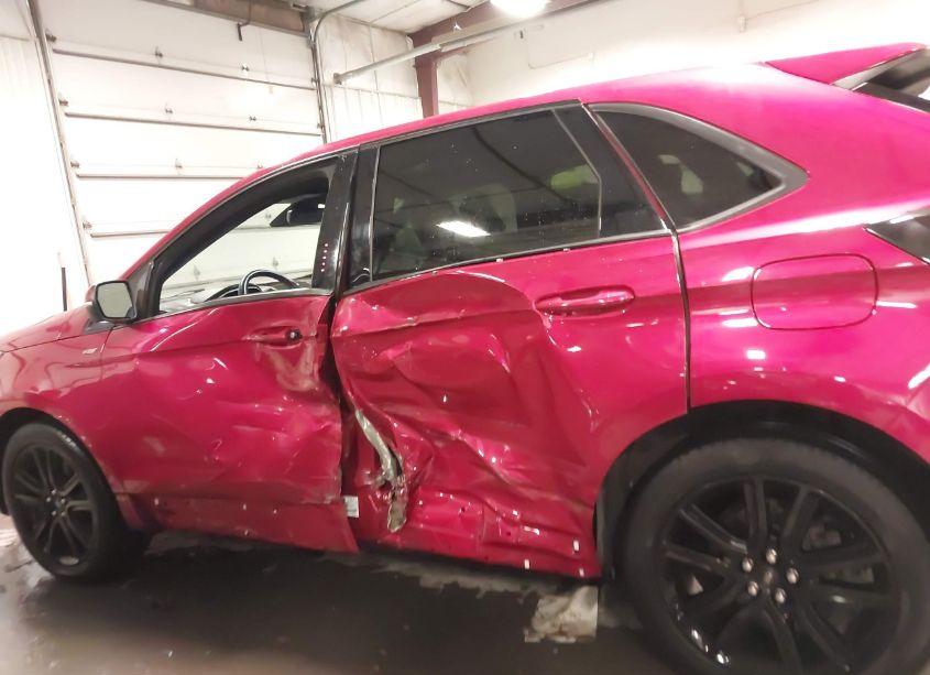 Photo 15 of 2020 Ford Edge ST LINE (VIN 2FMPK4J99LBB33643)