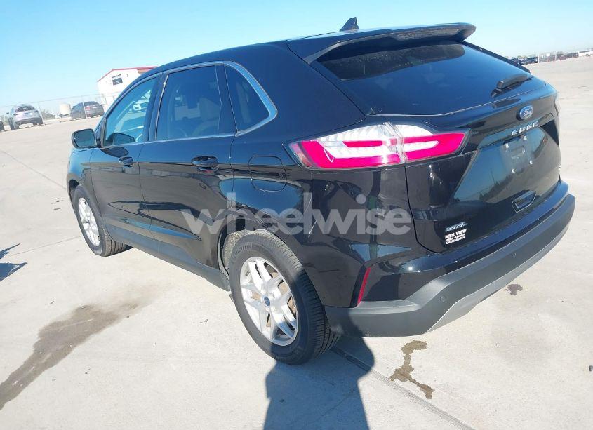 Photo 3 of 2021 Ford Edge SEL (VIN 2FMPK4J99MBA26836)