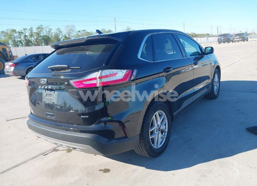 Photo 4 of 2021 Ford Edge SEL (VIN 2FMPK4J99MBA26836)