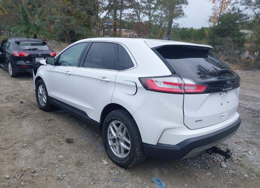 Photo 3 of 2022 Ford Edge SEL (VIN 2FMPK4J99NBA30435)