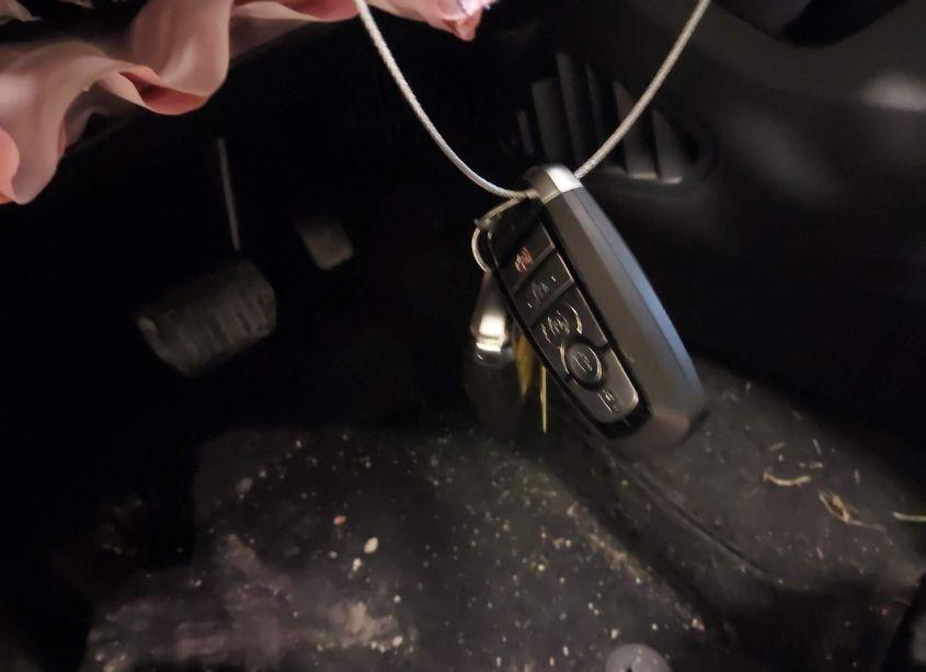 Photo 11 of 2022 Ford Edge SEL (VIN 2FMPK4J99NBB14660)