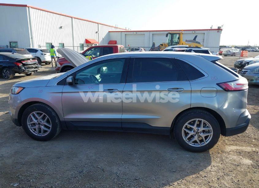 Photo 14 of 2023 Ford Edge SEL (VIN 2FMPK4J99PBA56150)