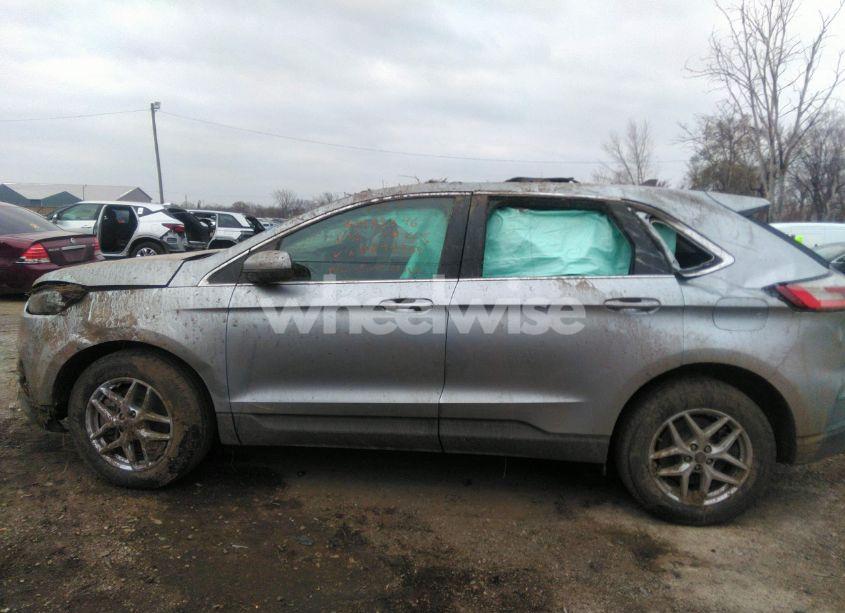 Photo 13 of 2024 Ford Edge SEL (VIN 2FMPK4J99RBA44969)