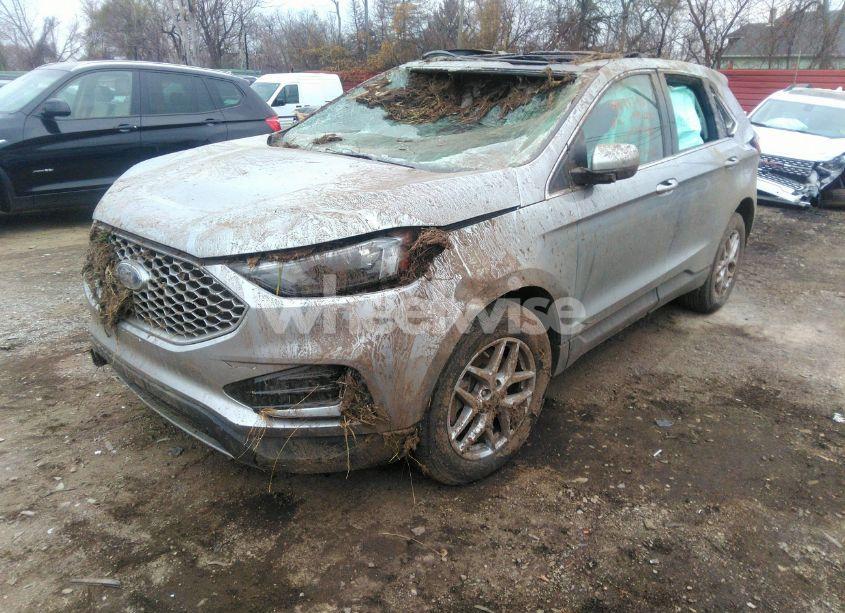 Photo 2 of 2024 Ford Edge SEL (VIN 2FMPK4J99RBA44969)