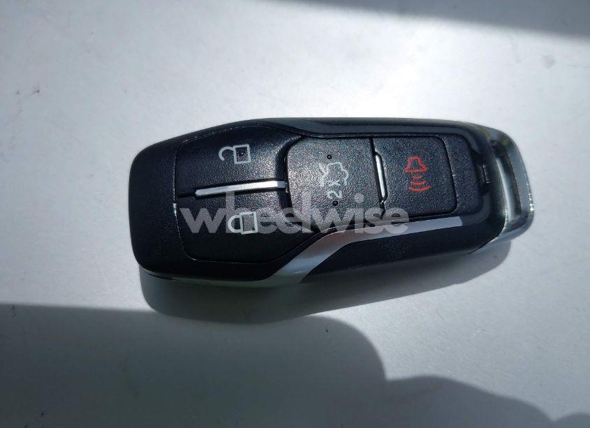 Photo 11 of 2016 Ford Edge SEL (VIN 2FMPK4J9XGBB92643)