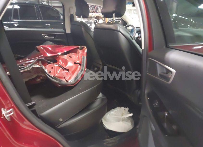 Photo 8 of 2018 Ford Edge SEL (VIN 2FMPK4J9XJBB51100)