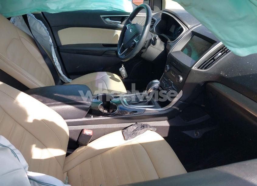 Photo 5 of 2018 Ford Edge SEL (VIN 2FMPK4J9XJBC43808)