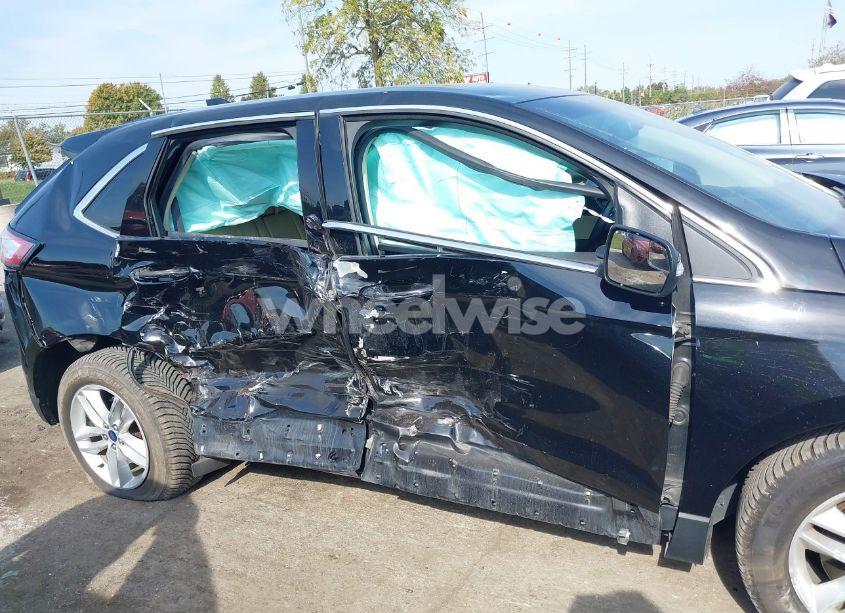 Photo 6 of 2018 Ford Edge SEL (VIN 2FMPK4J9XJBC43808)