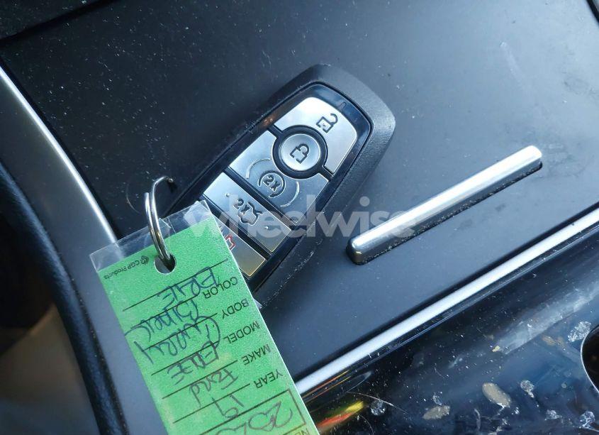 Photo 10 of 2019 Ford Edge SEL (VIN 2FMPK4J9XKBC14326)