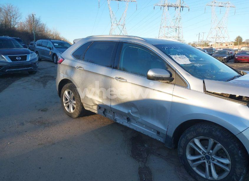 Photo 16 of 2019 Ford Edge SEL (VIN 2FMPK4J9XKBC14326)