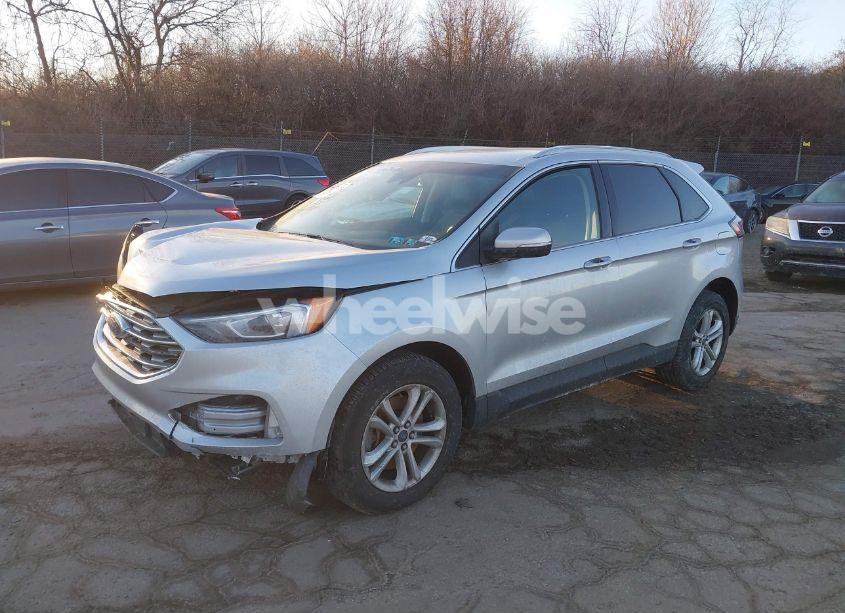 Photo 2 of 2019 Ford Edge SEL (VIN 2FMPK4J9XKBC14326)