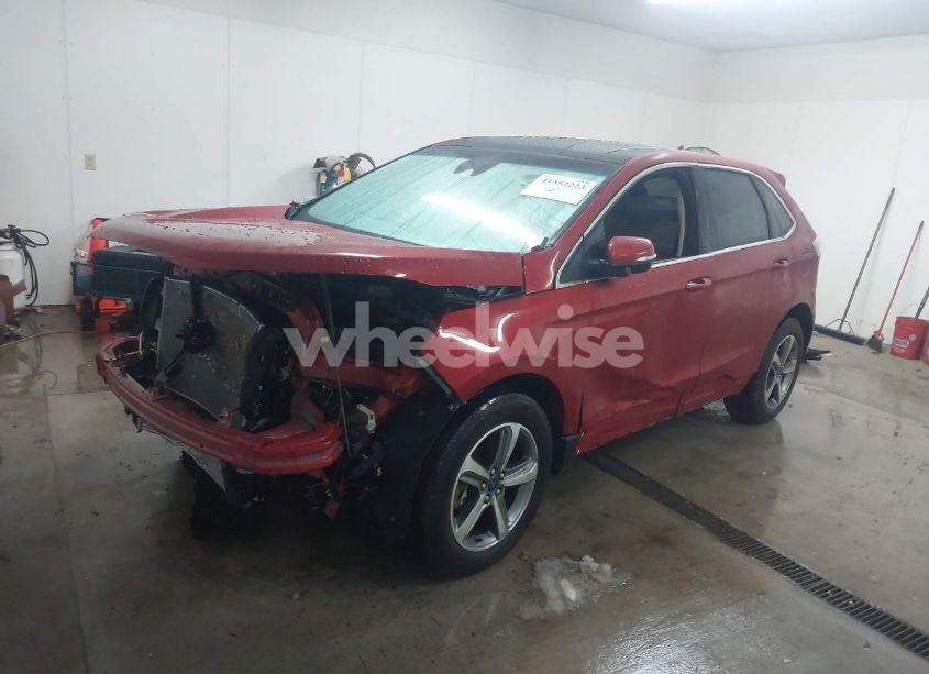 Photo 2 of 2020 Ford Edge SEL (VIN 2FMPK4J9XLBB00165)